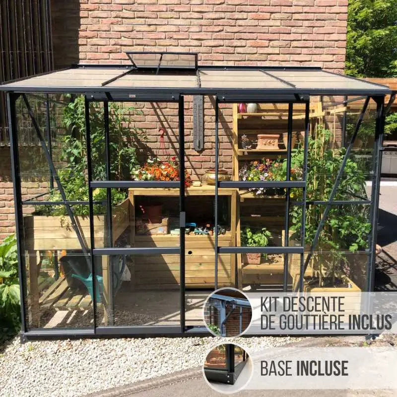 Serre de jardin LAMS Mélissa 3,30 m², coloris gris anthracite, verre trempé 3 mm, base et descente de gouttière incluses