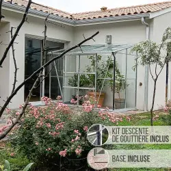 Serre de jardin LAMS Mélissa 3,30 m², coloris aluminium naturel, verre trempé 3 mm, base et descente de gouttière incluses
