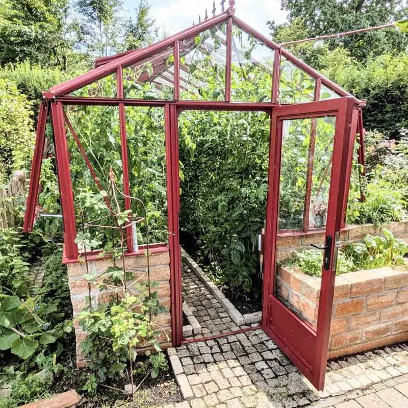 Serre LUXIA Rétro sur muret largeur 2,36 m