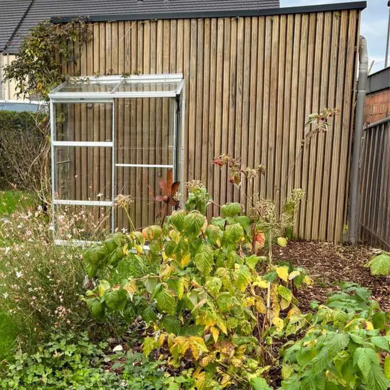 Serre de jardin LAMS Mélissa 0,90 m², coloris aluminium naturel, verre trempé 3 mm