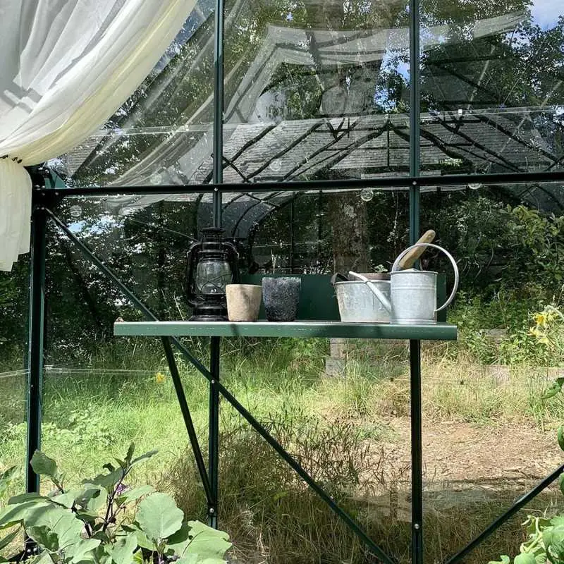 Table à rempoter
