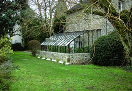 Comment orienter sa serre de jardin et/ou l'installer ?