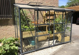 Les avantages écologiques et environnementaux d'utiliser une serre de jardin